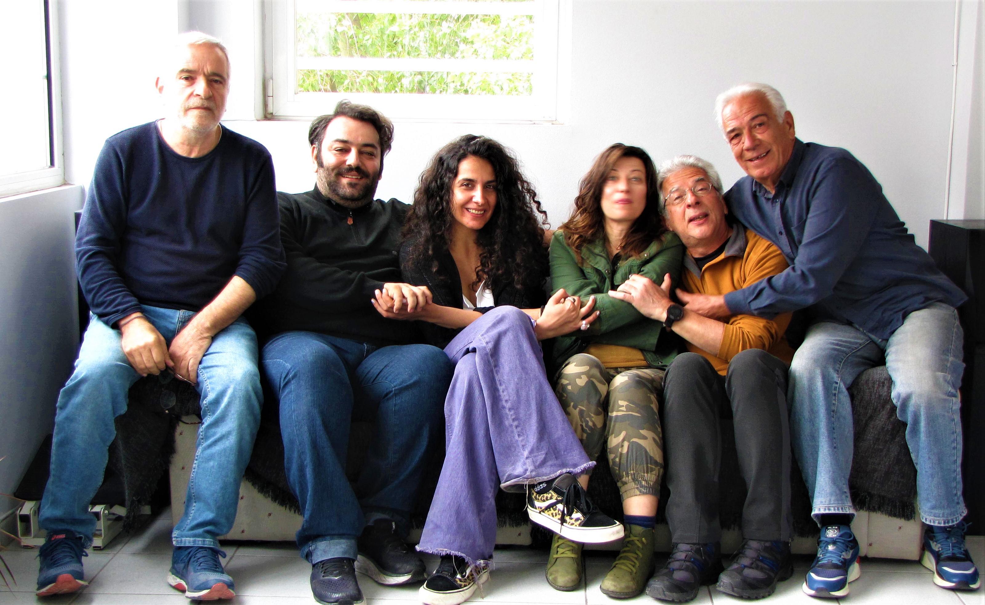 "GROUP THERAPY":Το καλοκαίρι  το νέο έργο της βραβευμένης και πολυγραφότατης συγγραφέα Πένυς Φυλακτάκη στο ΔΗΠΕΘΕ Κοζάνης